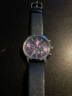 Men's Navy Leather Strap Chronograph Watch
